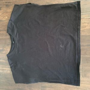 Black Uniqlo T-Shirt